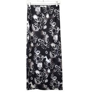 Vintage Y2K Xhilaration Floral Maxi Skirt | Medium Black and White
